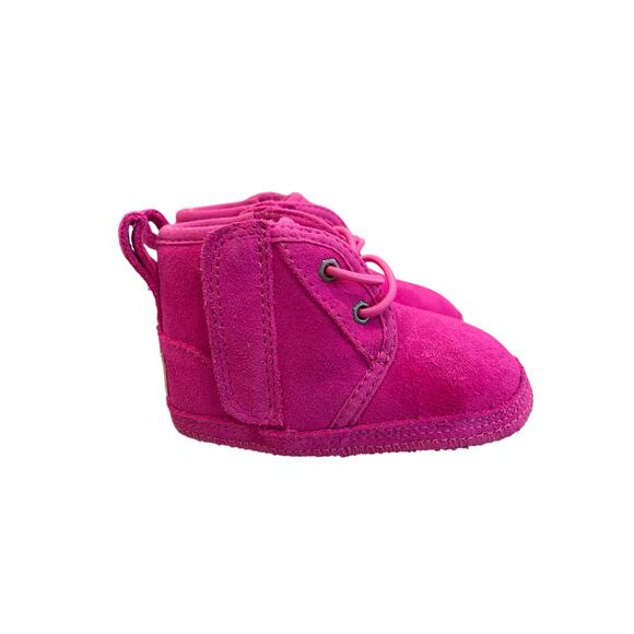 UGG Baby Boots Rock Rose Suede Sherpa lined Hook & Loop Closure Size 2/3 New - Picture 3 of 5